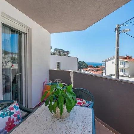 Apartment Ana