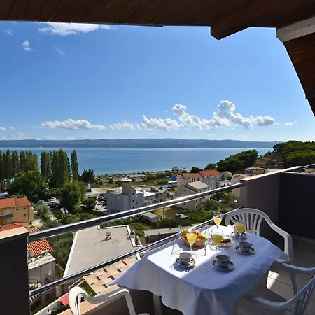 Ana Apartment Omis