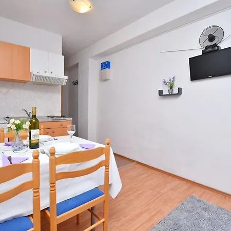 Apartment Ana
