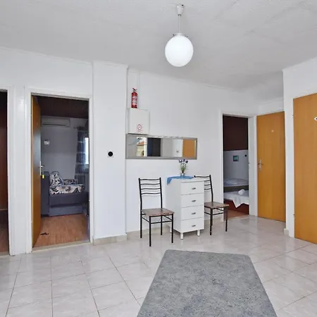 Apartment Ana